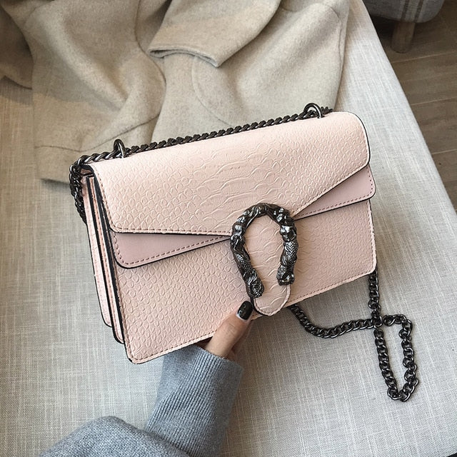 2019 New  Shoulder Bag Chains Messenger Bag Fashion Girls Casual Handbag Simple Leisure Personality Small Square Women Bag